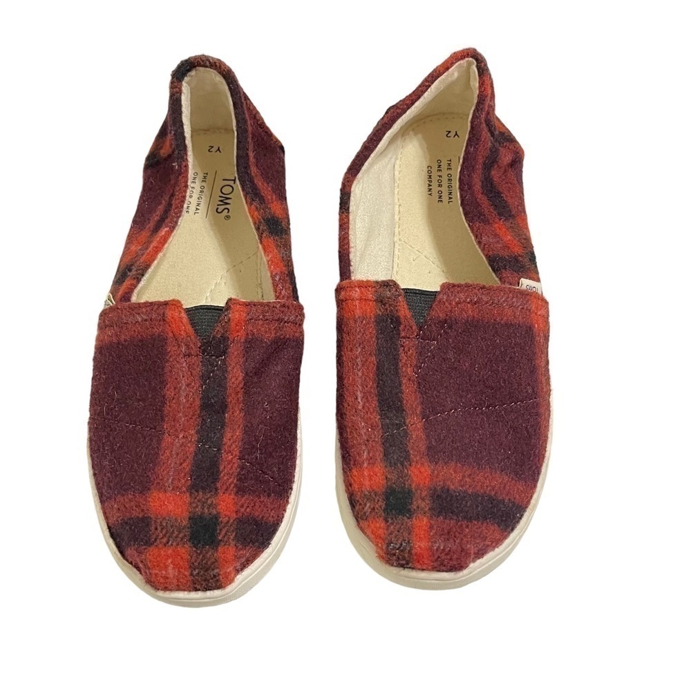 Toms Tiny Belmont Red and Black Plaid Sneakers Size 2 Youth